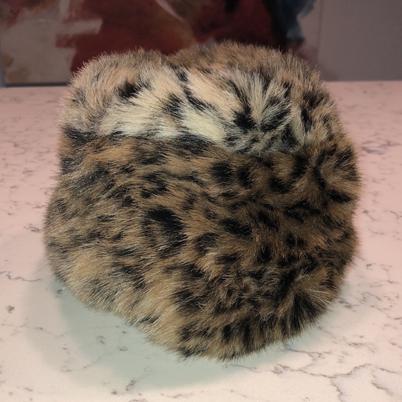 Neckworks Leopard Papakha NWOT - Picture 3 of 6